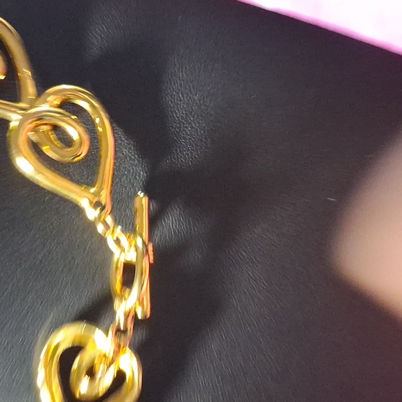 Quality Goldtone Jewelry Lot - Picture 4 of 9